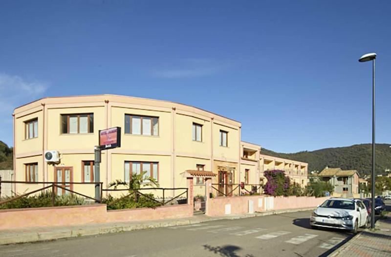 Hotel Jasmine 3*